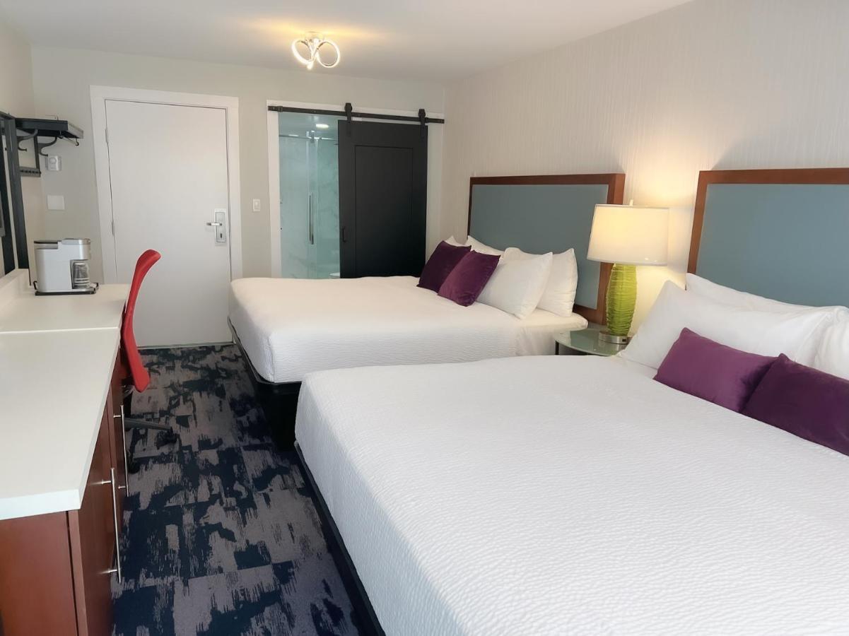 The Oceanside, A Coast Hotel Сешелт Екстериор снимка